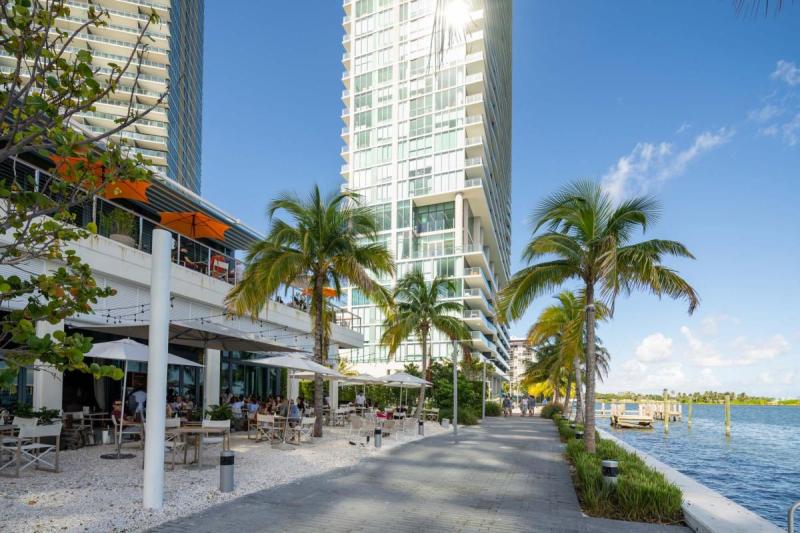 Edgewater Miami Promenade